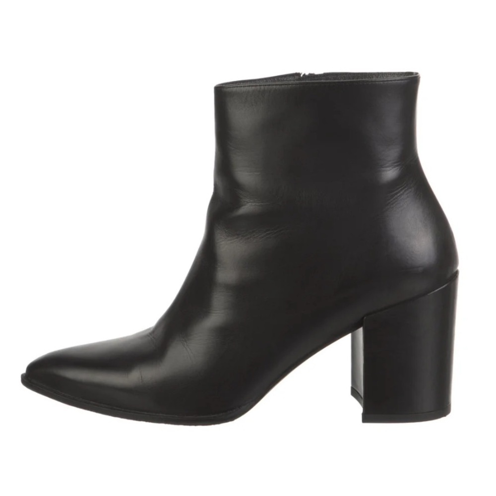 Stuart Weitzman Leather Block Heel Ankle Boots Size 10 Pointy Toe